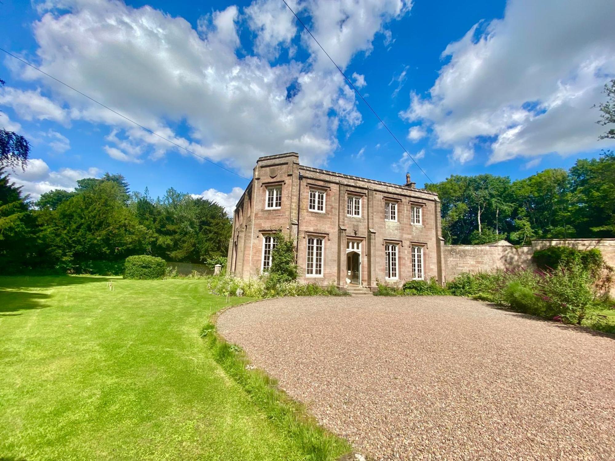 Chillingham Manor Hotel Buitenkant foto
